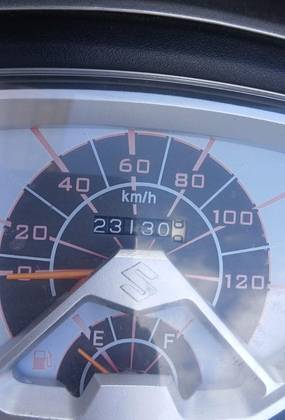SUZUKI BURGMAN i SUZUKI BURGMAN i
